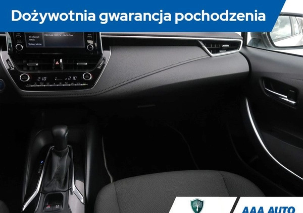 Toyota Corolla cena 82000 przebieg: 97020, rok produkcji 2021 z Brzozów małe 301